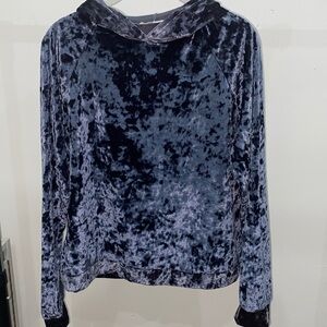 Women’s Blue Velvet top hoodie